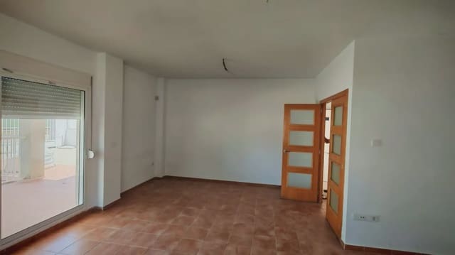 Pareado de 3 habitaciones en Montserrat en venta con garaje - 290.000 € (Ref: 9863853)