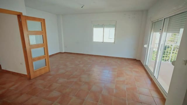 Pareado de 3 habitaciones en Montserrat en venta con garaje - 290.000 € (Ref: 9863853)