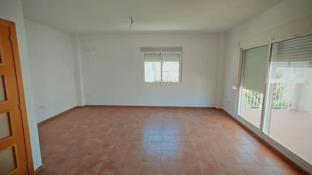 Pareado de 3 habitaciones en Montserrat en venta con garaje - 290.000 € (Ref: 9863853)