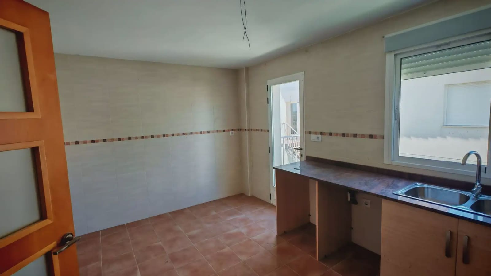 Pareado de 3 habitaciones en Montserrat en venta con garaje - 290.000 € (Ref: 9863853)