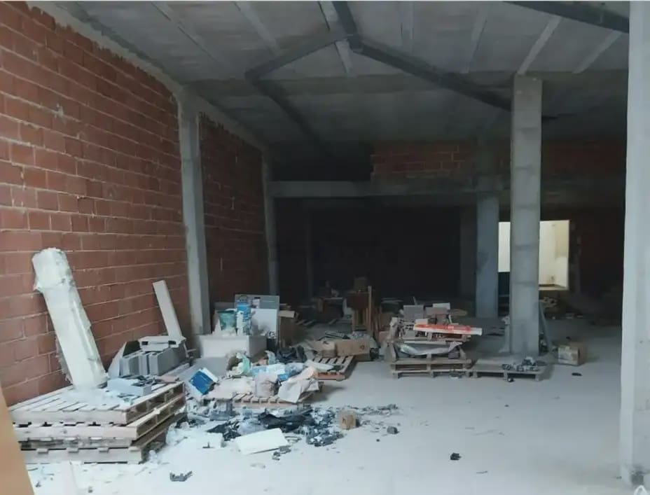 Kaupallinen myytävänä paikassa Picassent - 124 000 € (Ref: 9866103)