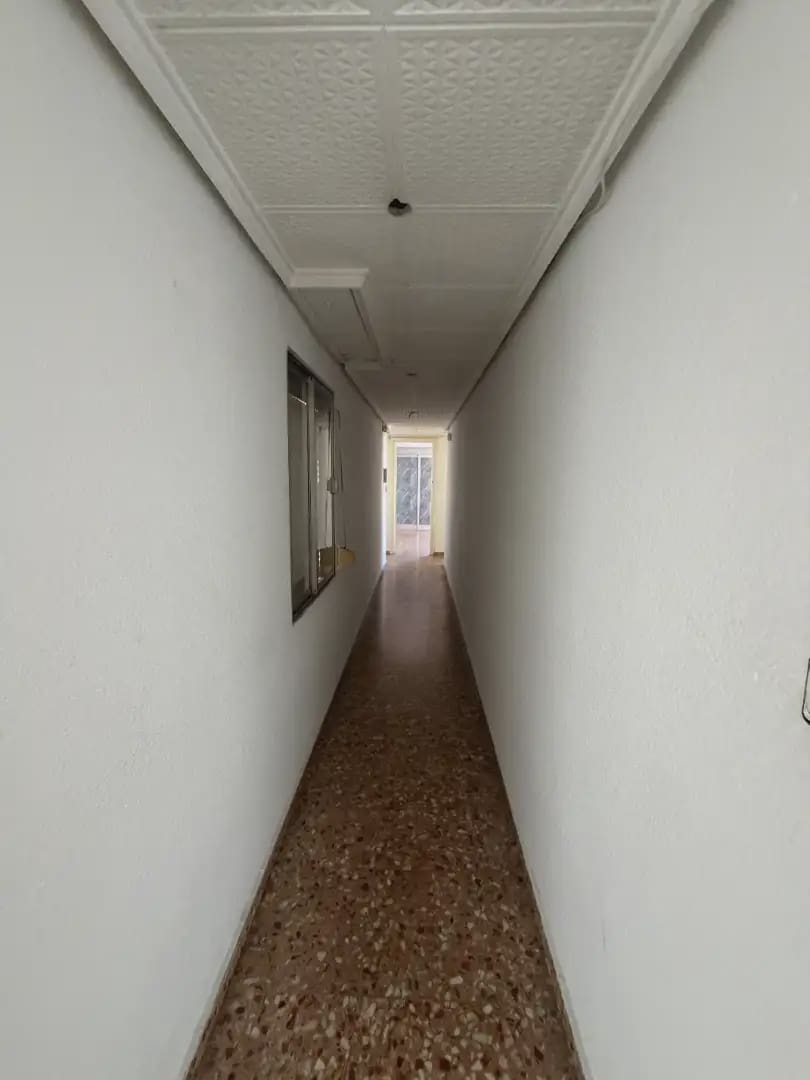4 slaapkamer Flat te koop in Valencia stad - € 198.500 (Ref: 9866104)