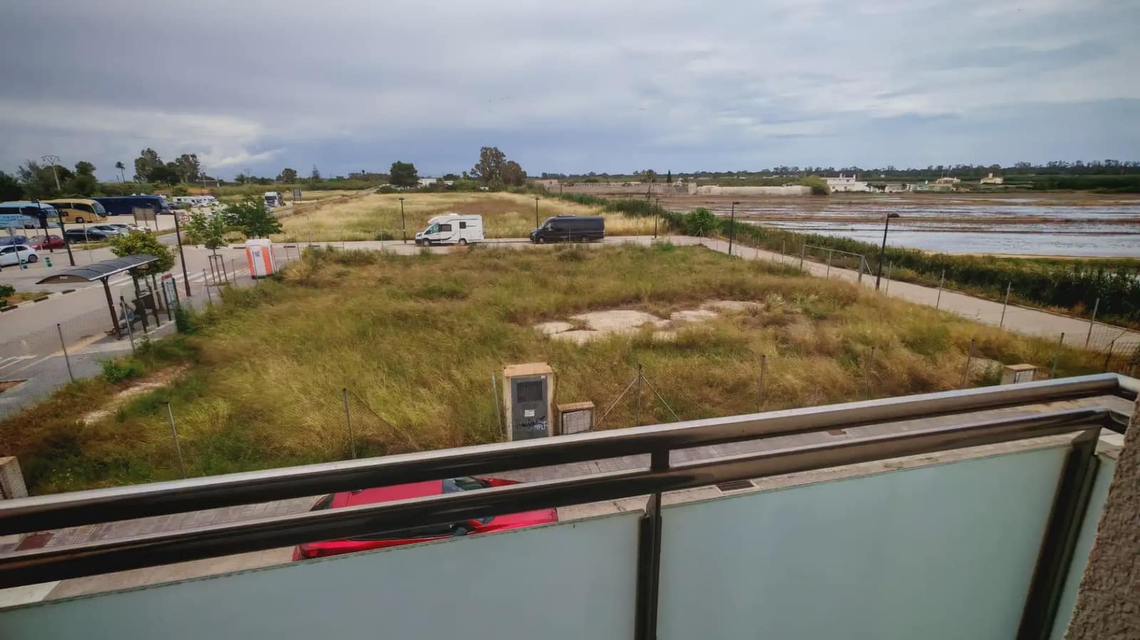 4 slaapkamer Huis te koop in Valencia stad met garage - € 243.000 (Ref: 9866160)
