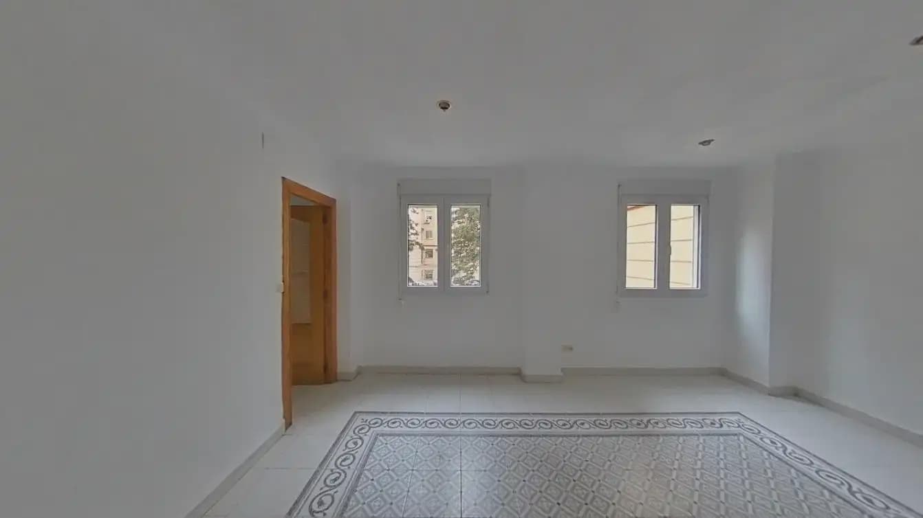 3 soveværelse Lejlighed til salg i Valencia by - € 299.000 (Ref: 9876911)