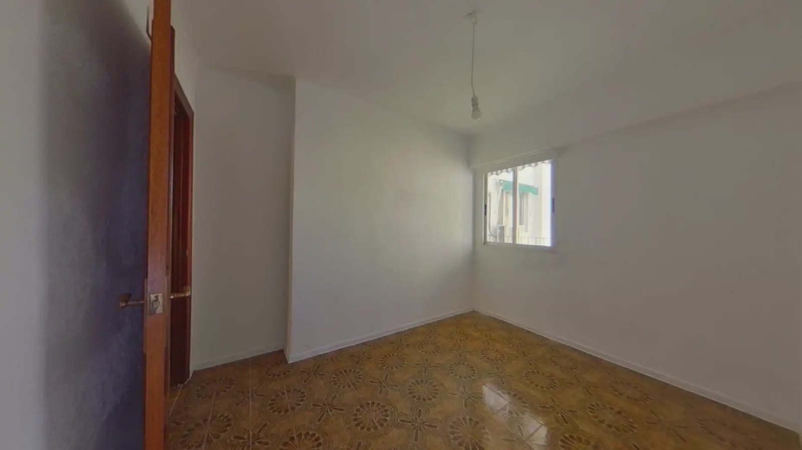 3 slaapkamer Flat te koop in Valencia stad - € 226.000 (Ref: 9893579)