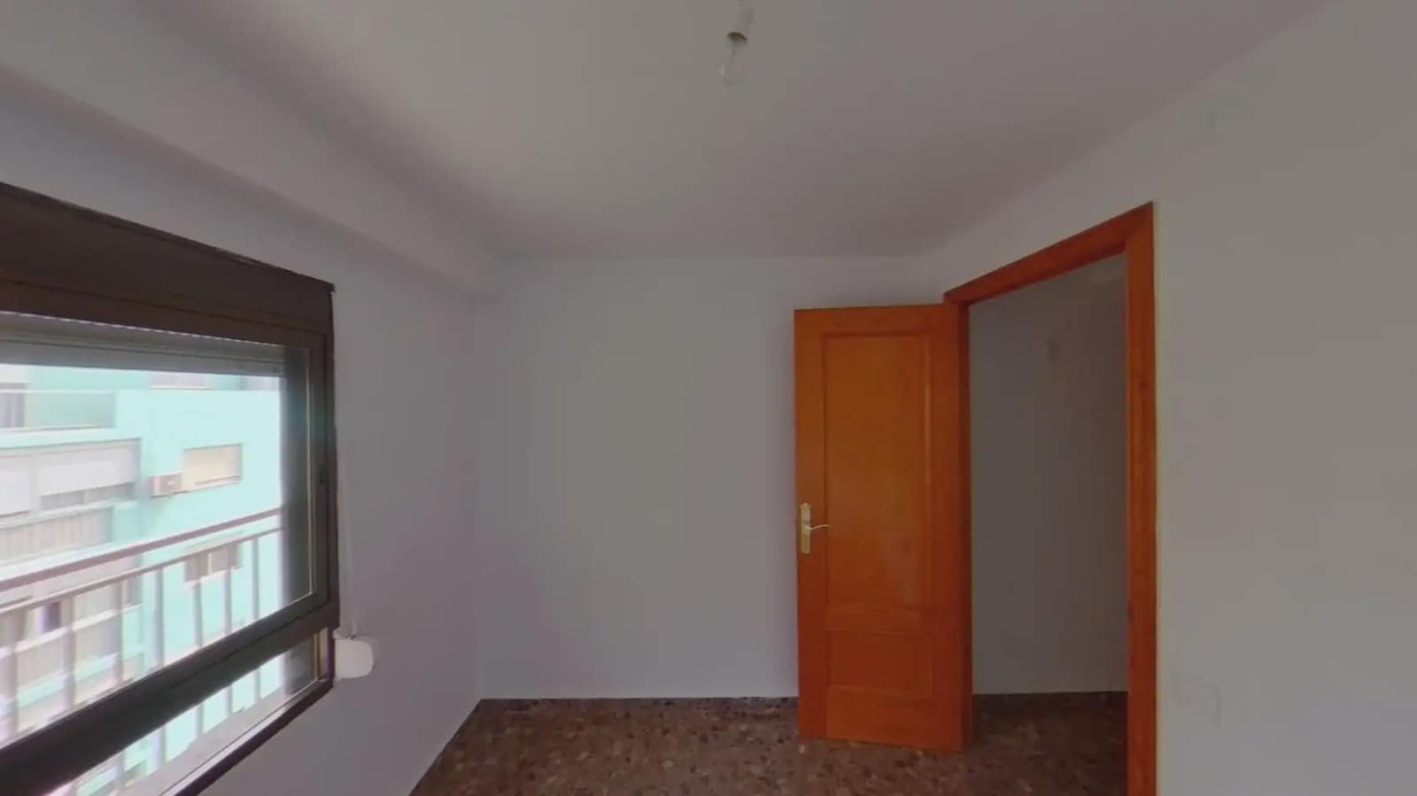 3 bedroom Flat for sale in Valencia city - € 275,000 (Ref: 9940731)