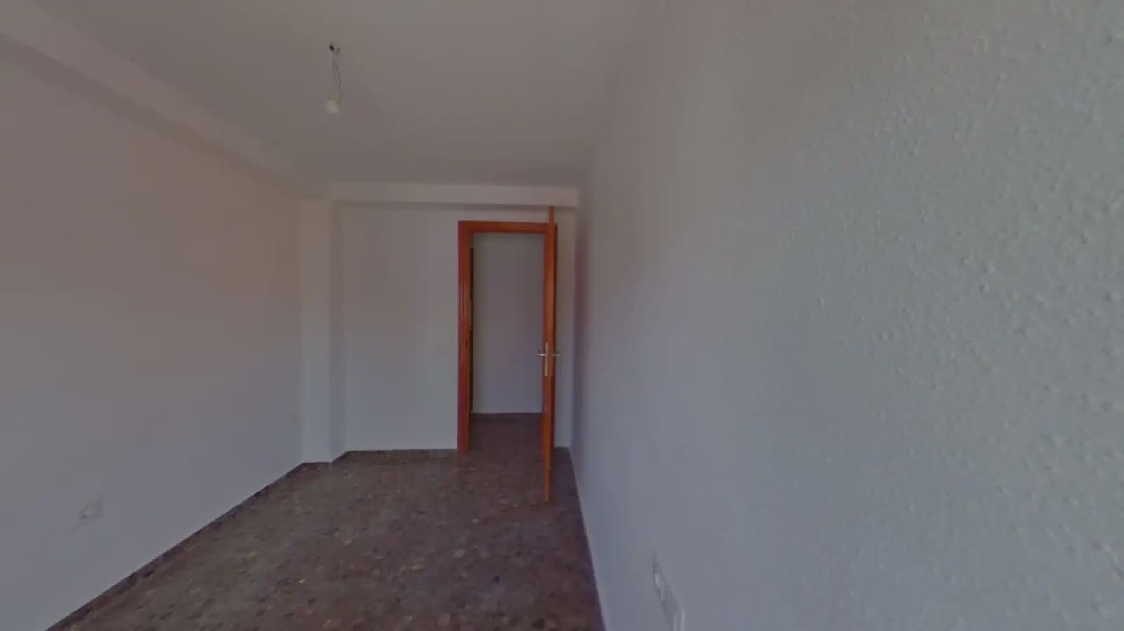3 bedroom Flat for sale in Valencia city - € 275,000 (Ref: 9940731)