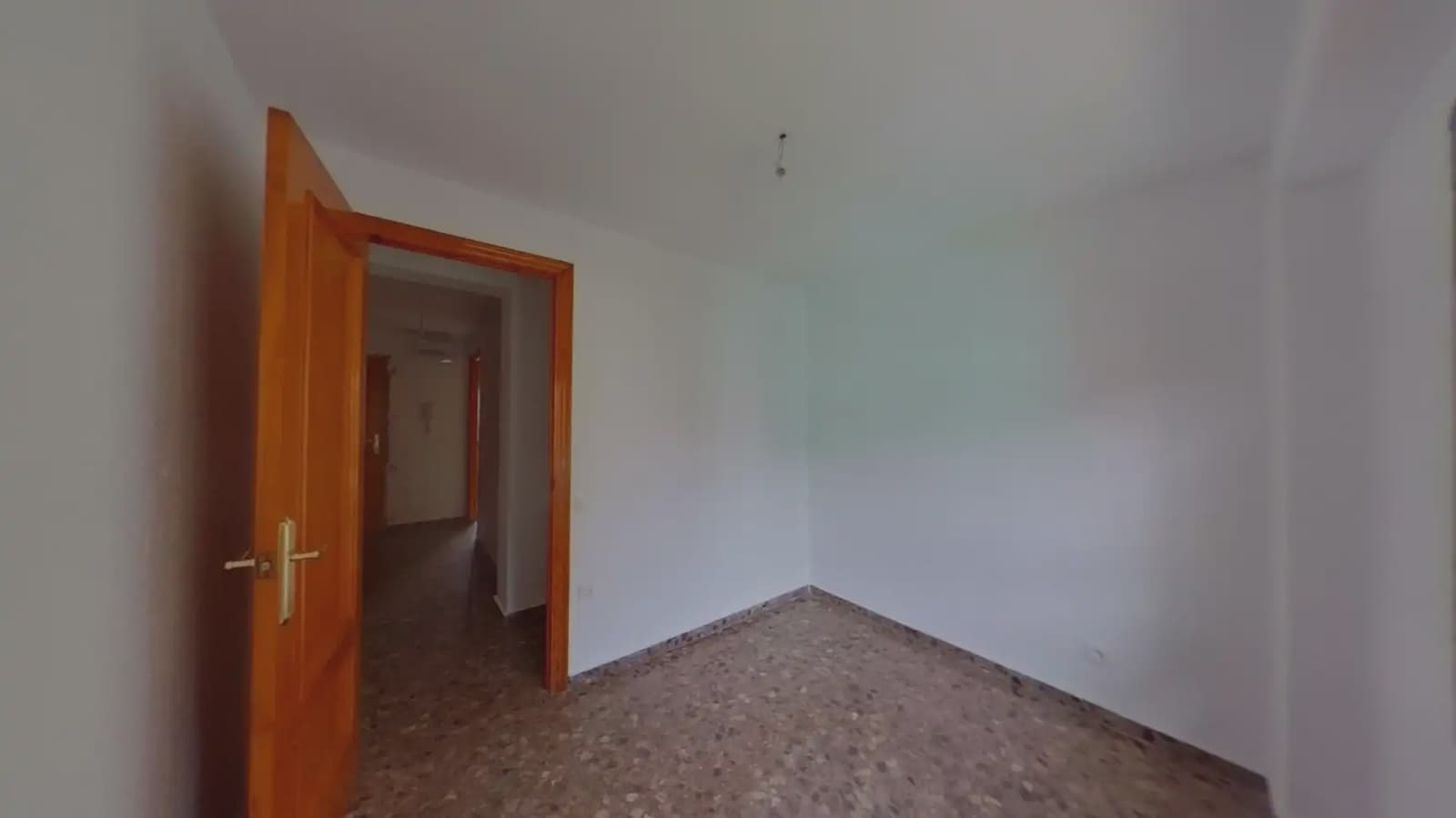 3 bedroom Flat for sale in Valencia city - € 275,000 (Ref: 9940731)