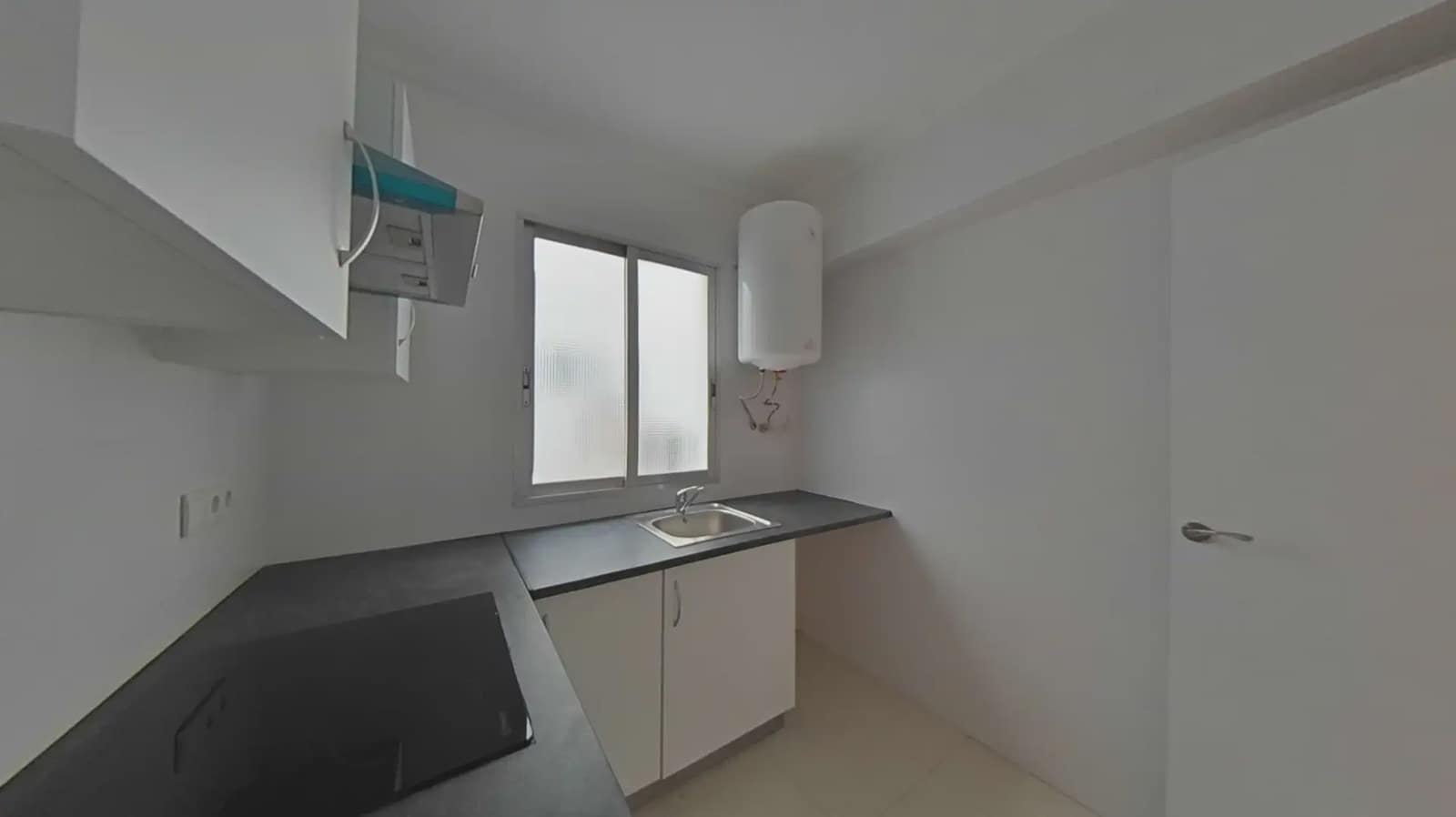 3 bedroom Flat for sale in Valencia city - € 255,000 (Ref: 9940732)