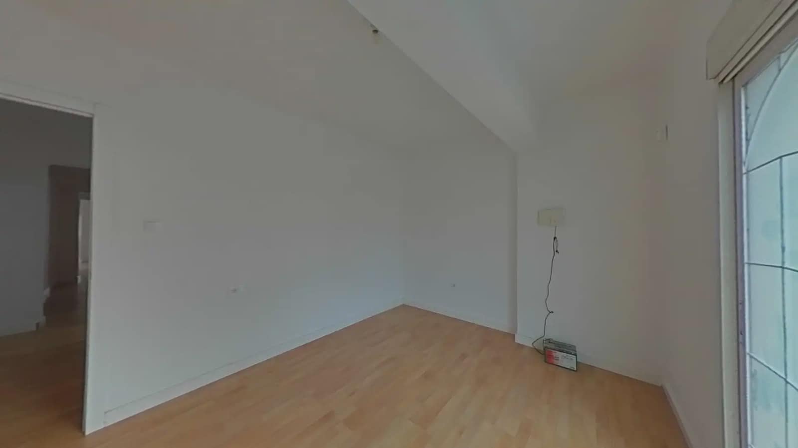 3 bedroom Flat for sale in Valencia city - € 255,000 (Ref: 9940732)
