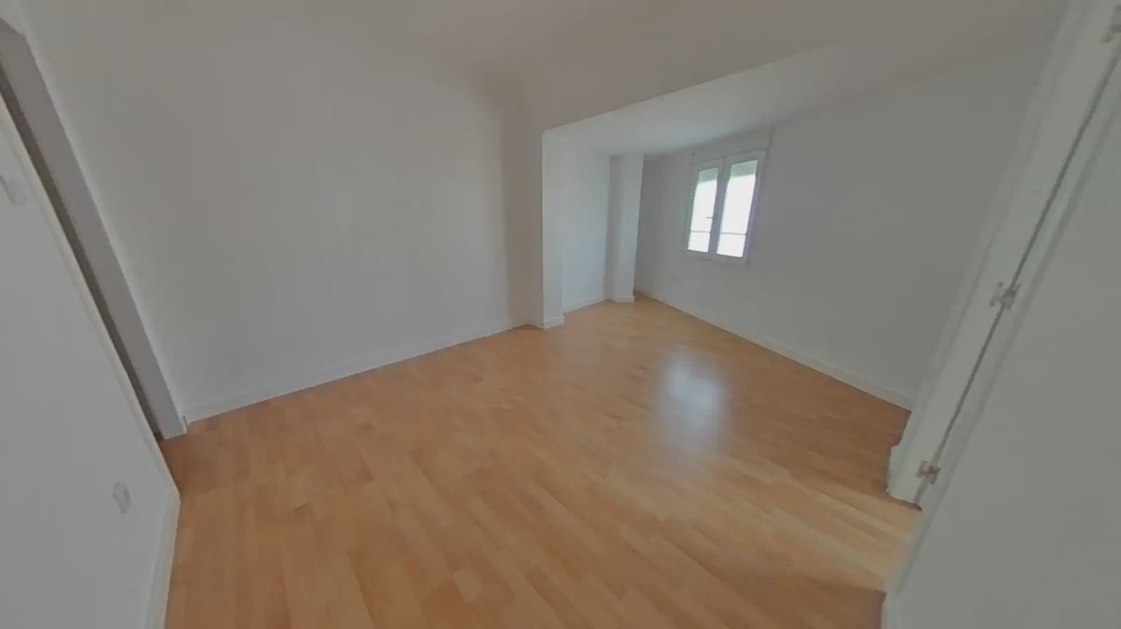 3 bedroom Flat for sale in Valencia city - € 255,000 (Ref: 9940732)
