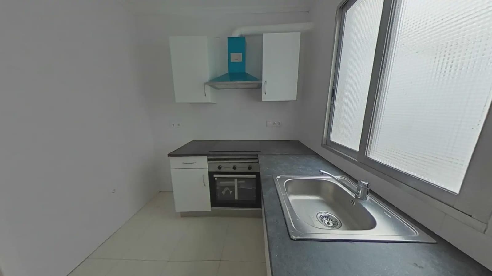 3 bedroom Flat for sale in Valencia city - € 255,000 (Ref: 9940732)