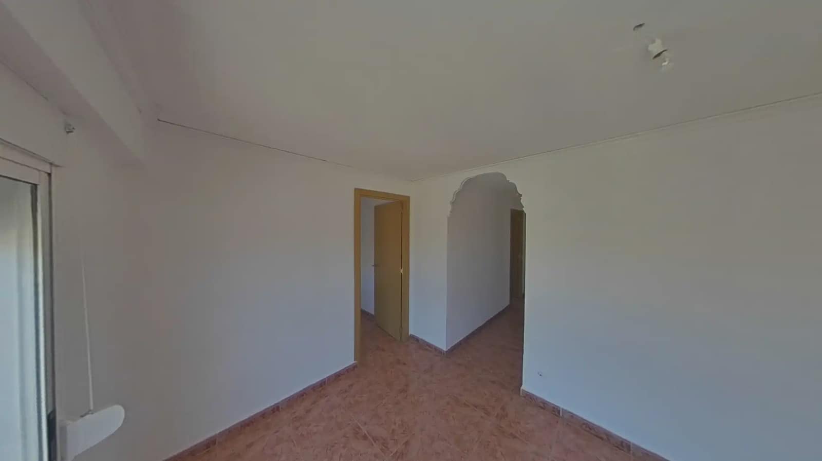 3 slaapkamer Flat te koop in Valencia stad - € 190.000 (Ref: 9952915)
