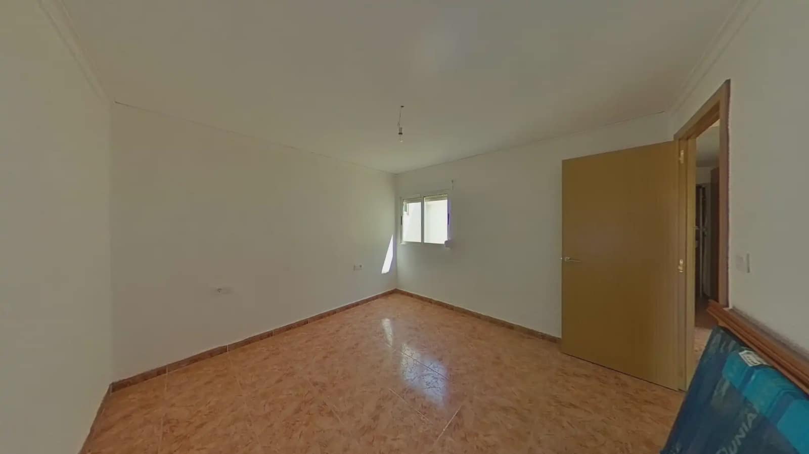 3 slaapkamer Flat te koop in Valencia stad - € 190.000 (Ref: 9952915)