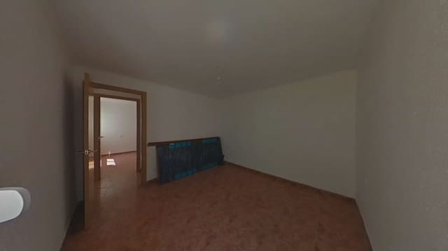 3 slaapkamer Flat te koop in La Malva-Rosa, Valencia stad - € 190.000 (Ref: 9952915)