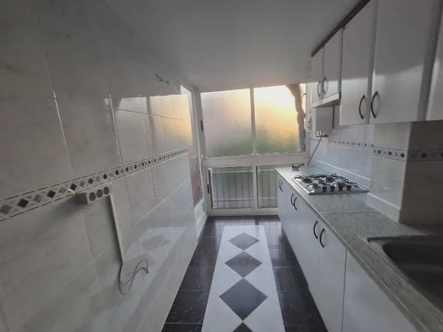2 sypialnia Mieszkanie na sprzedaż w Ciutat Fallera, Miasto Walencja - 160 000 € (Ref: 9960994)