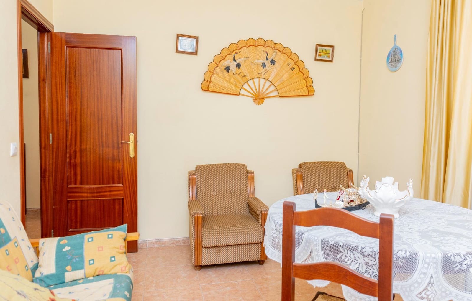 2 bedroom Townhouse for sale in Cuevas de San Marcos - € 68,000 (Ref: 10009636)