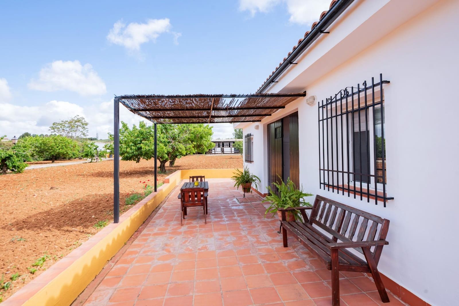 2 bedroom Finca/Country House for sale in Villanueva del Rosario - € 375,000 (Ref: 10009637)