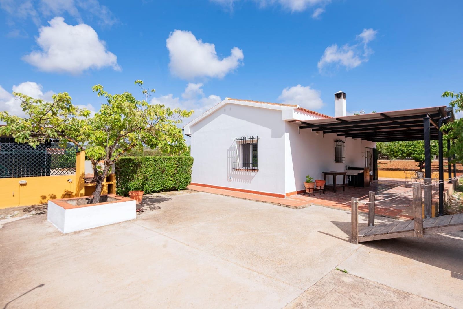 2 bedroom Finca/Country House for sale in Villanueva del Rosario - € 375,000 (Ref: 10009637)