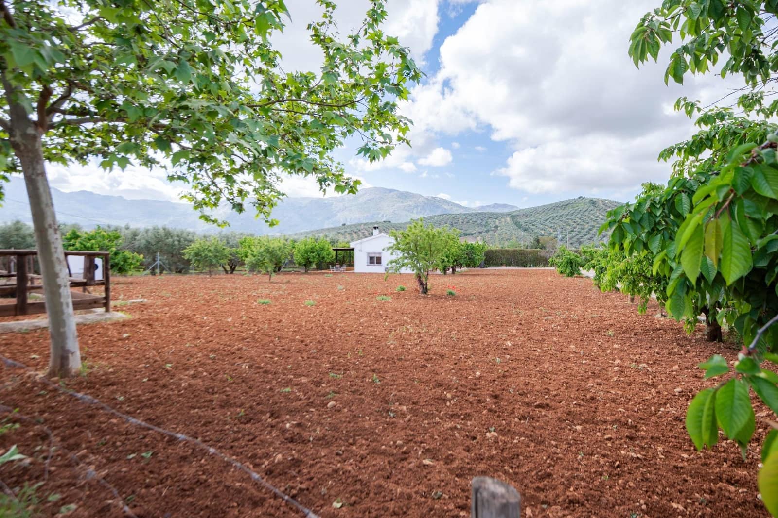 2 bedroom Finca/Country House for sale in Villanueva del Rosario - € 375,000 (Ref: 10009637)