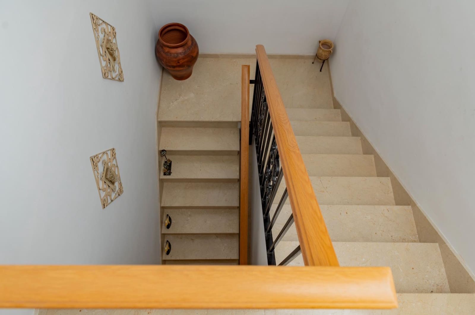 4 bedroom Townhouse for sale in Cuevas Bajas with garage - € 209,999 (Ref: 10009639)