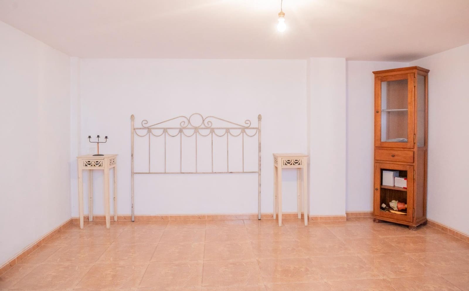 4 bedroom Townhouse for sale in Cuevas Bajas with garage - € 209,999 (Ref: 10009639)