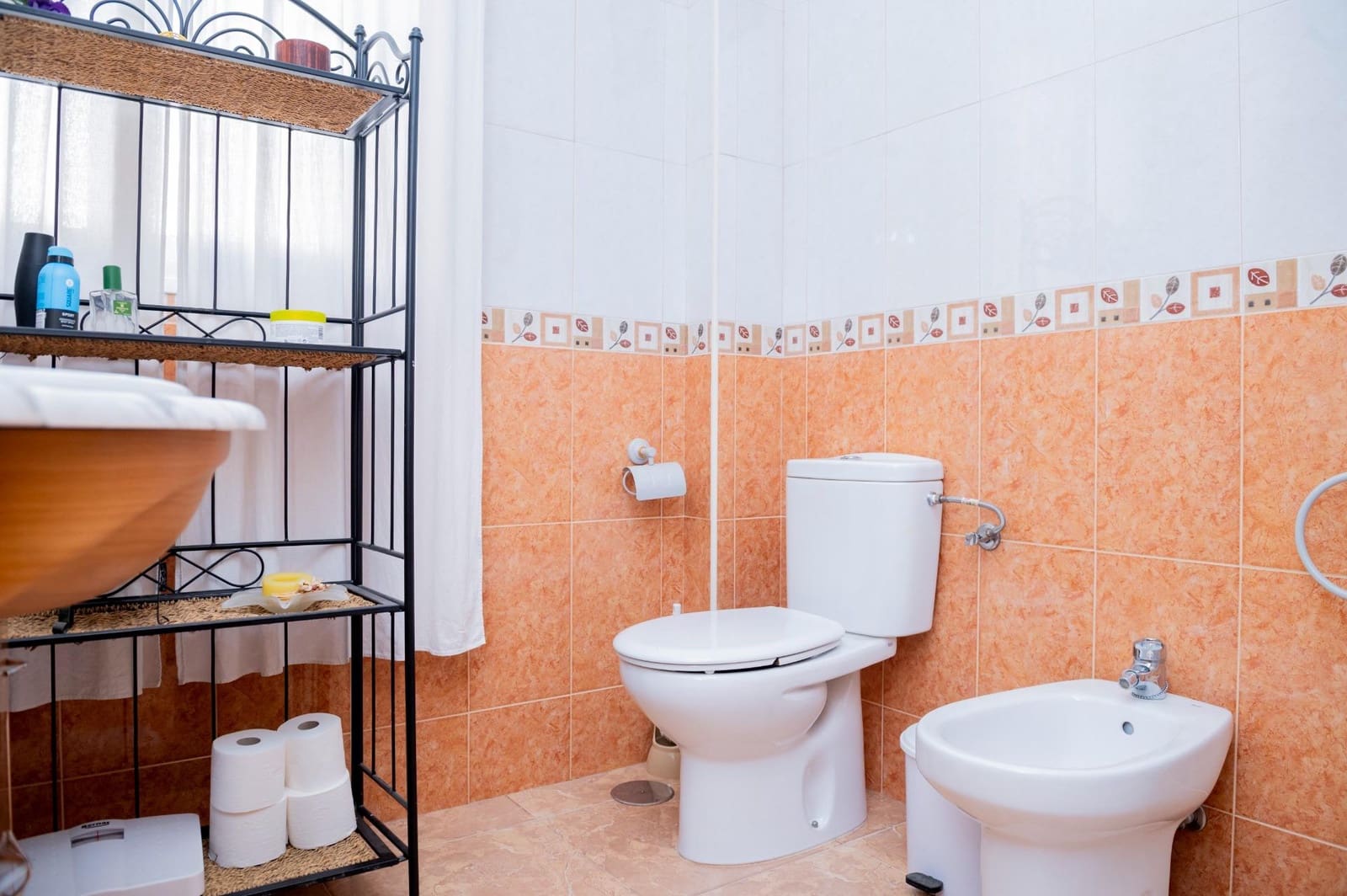 4 bedroom Townhouse for sale in Cuevas Bajas with garage - € 209,999 (Ref: 10009639)