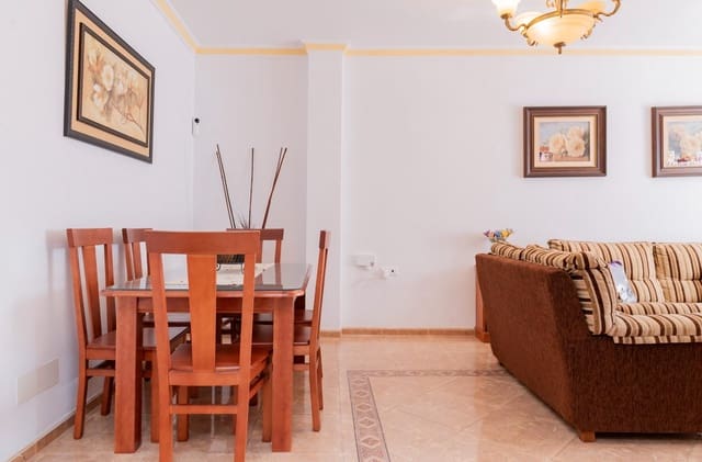 4 sypialnia Dom na sprzedaż w Cuevas Bajas z garażem - 209 999 € (Ref: 10009639)