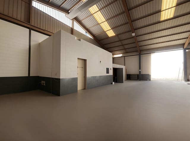Business for rent in Antequera - € 1,450 (Ref: 10009641)