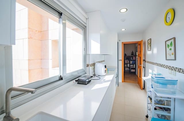 2 sovrum Lägenhet till salu i Antequera med garage - 340 000 € (Ref: 10009642)