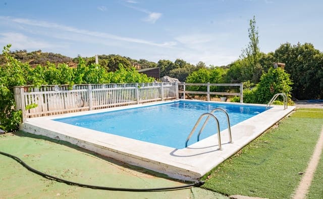 3 chambre Finca/Maison de Campagne à vendre à Antequera avec piscine garage - 375 000 € (Ref: 10009644)