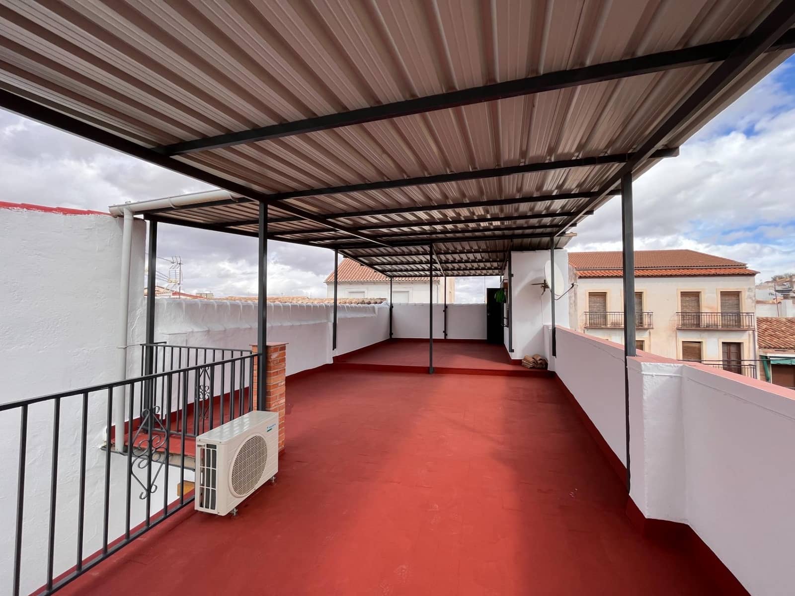 5 quarto Casa em Banda para venda em Antequera - 290 000 € (Ref: 10009645)