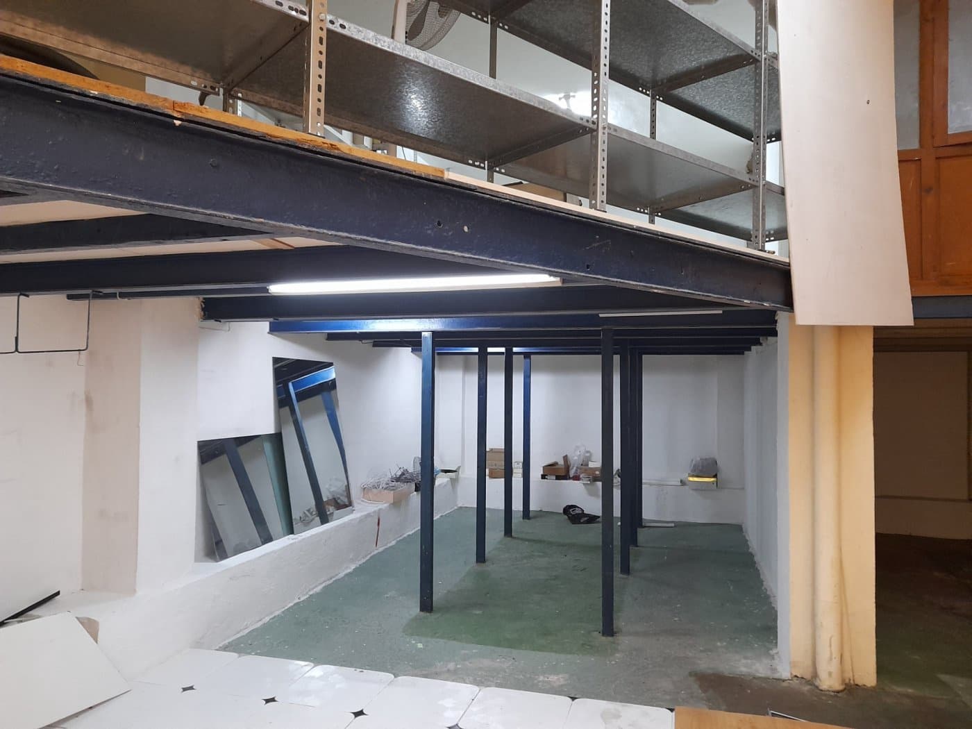 Kommersiell att hyra i Antequera - 700 € (Ref: 10009646)