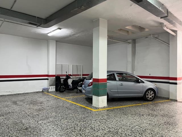 Garagem para venda em Antequera - 150 000 € (Ref: 10009648)