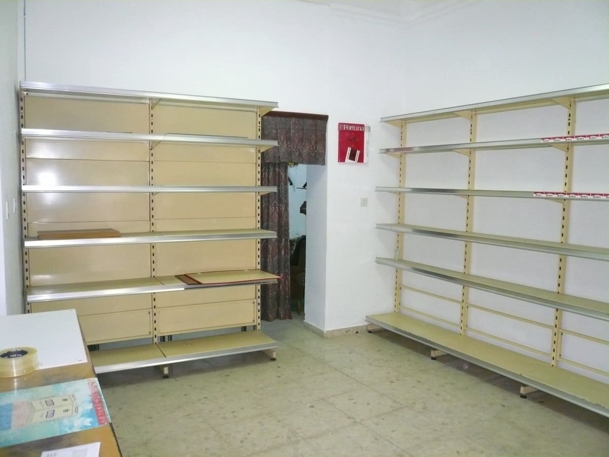 Commercial for sale in Antequera - € 99,990 (Ref: 10009651)