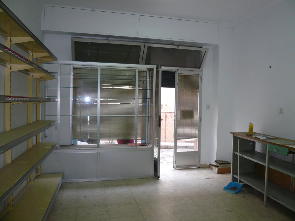 Commercial for sale in Antequera - € 99,990 (Ref: 10009651)