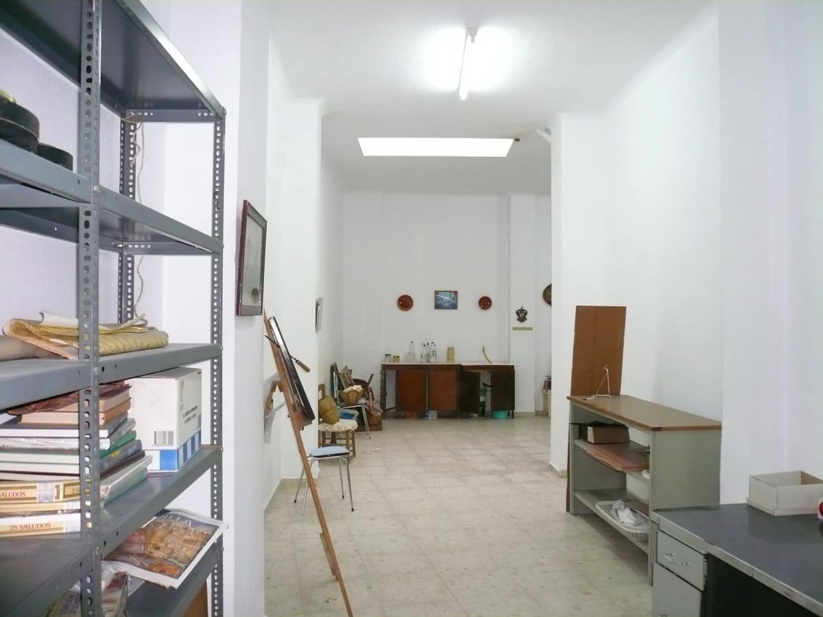 Commercial for sale in Antequera - € 99,990 (Ref: 10009651)