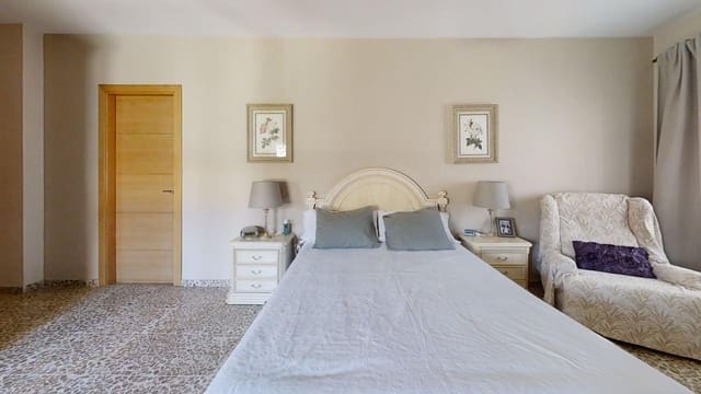 3 soveværelse Lejlighed til salg i Antequera - € 198.000 (Ref: 10043155)