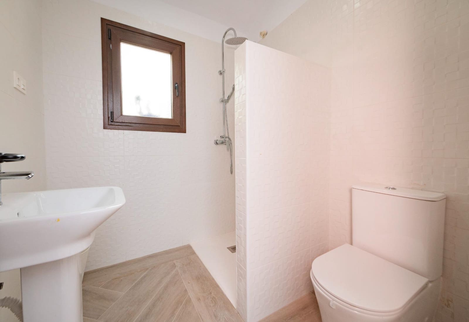 4 quarto Moradia para venda em Villanueva de la Concepcion - 595 000 € (Ref: 10148906)