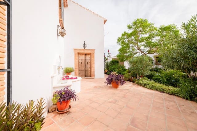 4 sovrum Villa till salu i Villanueva de la Concepcion - 595 000 € (Ref: 10148906)