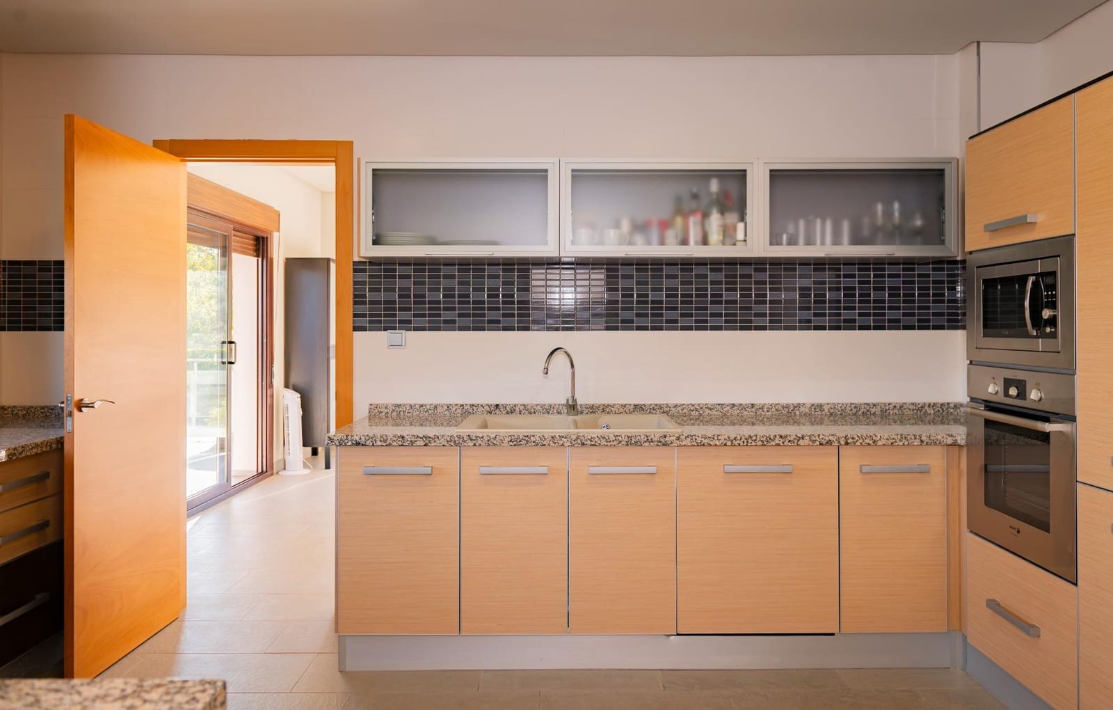 3 sypialnia Willa na sprzedaż w Antequera z basenem garażem - 925 000 € (Ref: 10155416)