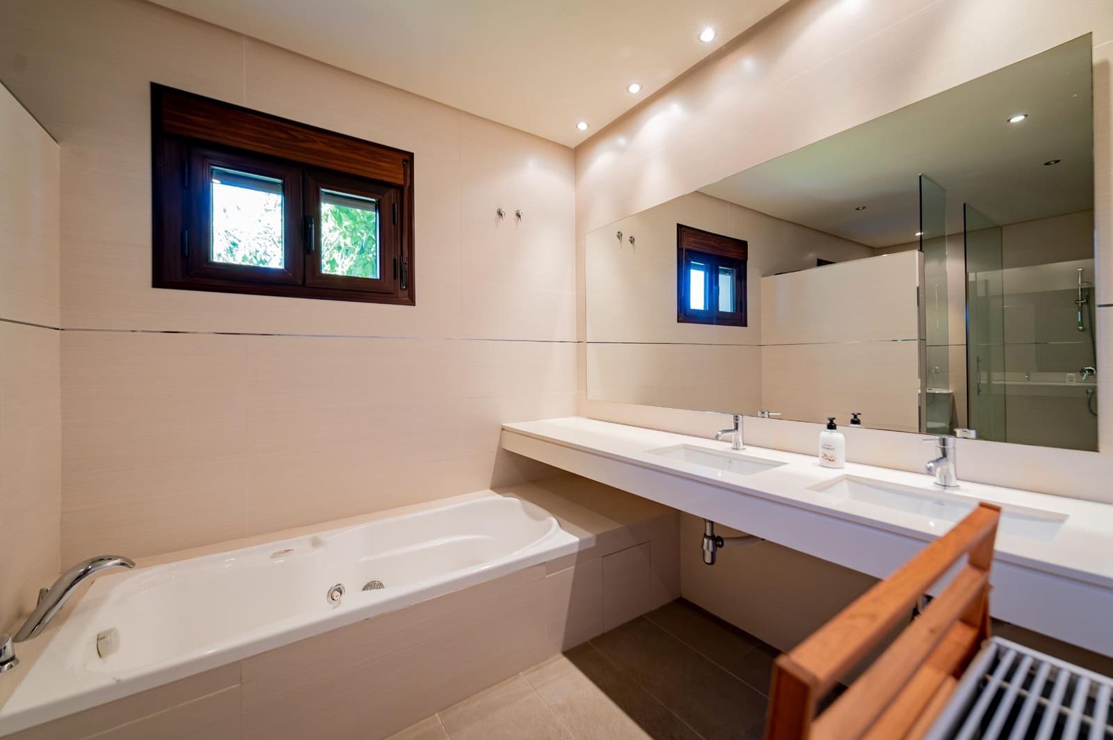 3 sypialnia Willa na sprzedaż w Antequera z basenem garażem - 925 000 € (Ref: 10155416)