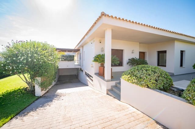 3 slaapkamer Villa te koop in Antequera met zwembad garage - € 925.000 (Ref: 10155416)