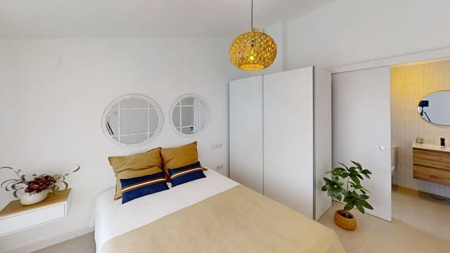 Chalet de 3 habitaciones en Valle Romano Golf, Estepona en venta con piscina garaje - 759.000 € (Ref: 10161629)