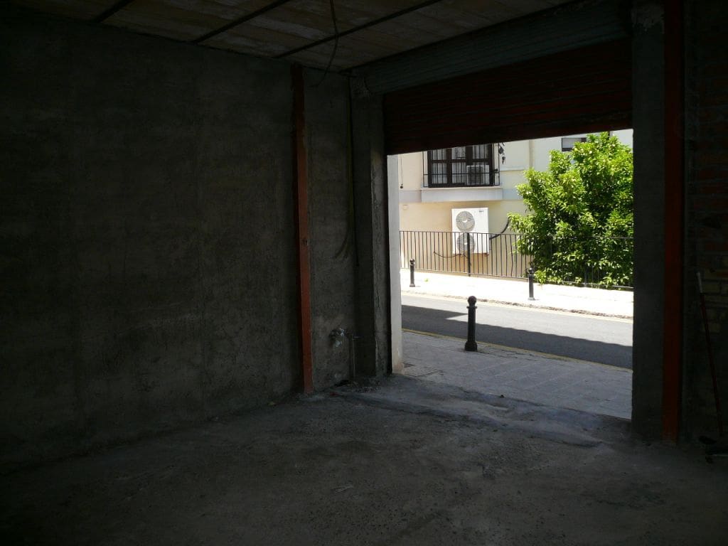 Commercial for sale in Antequera - € 75,000 (Ref: 3478742)