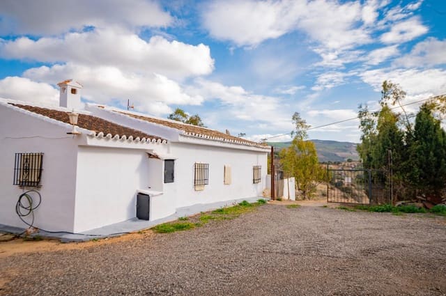 4 sovrum Finca/Hus på landet till salu i Antequera - 249 000 € (Ref: 4816123)