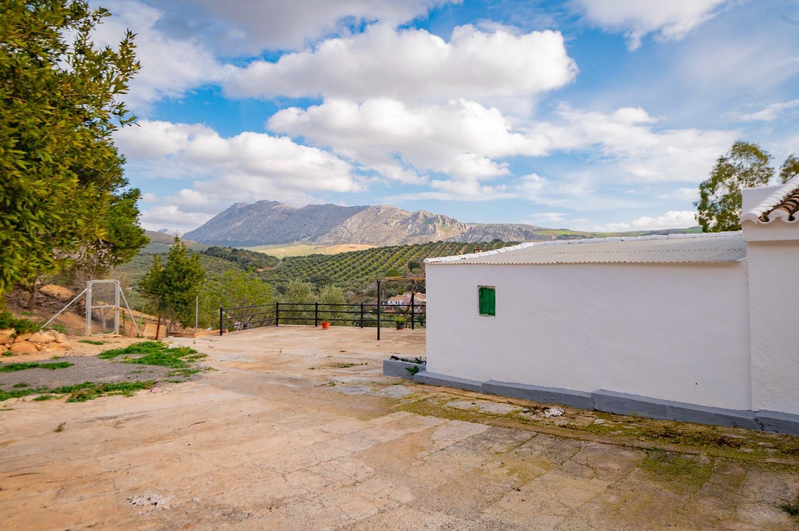 4 sovrum Finca/Hus på landet till salu i Antequera - 249 000 € (Ref: 4816123)