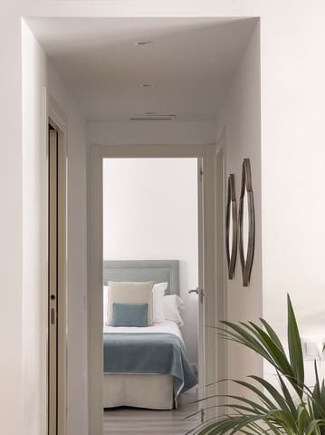 Apartamento de 2 habitaciones en Nueva Andalucia, Marbella en venta con piscina - 405.000 € (Ref: 10018287)