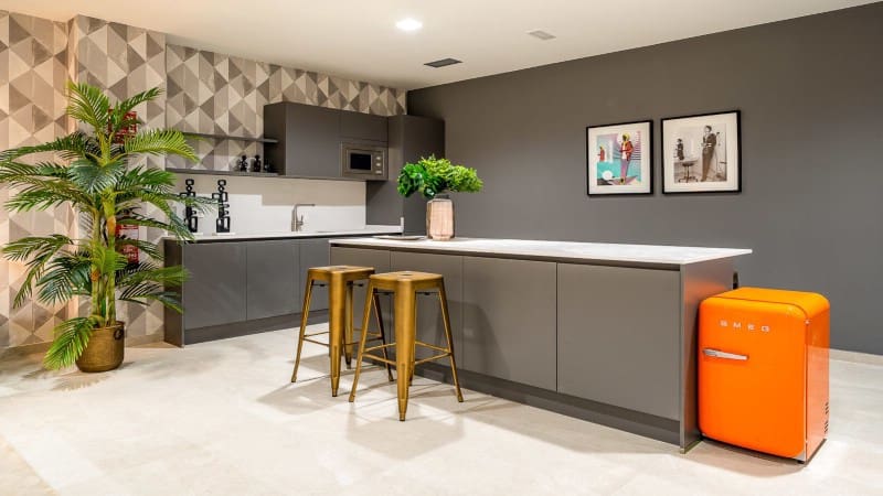 3 sypialnia Apartament na sprzedaż w Estepona z basenem garażem - 385 000 € (Ref: 4766525)