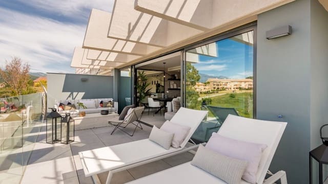 3 bedroom Apartment for sale in Estepona with pool garage - € 425,000 (Ref: 5948228)